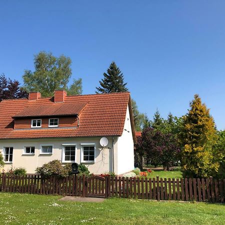 Sommerhaus Boldevitz Auf Ruegen Exterior photo